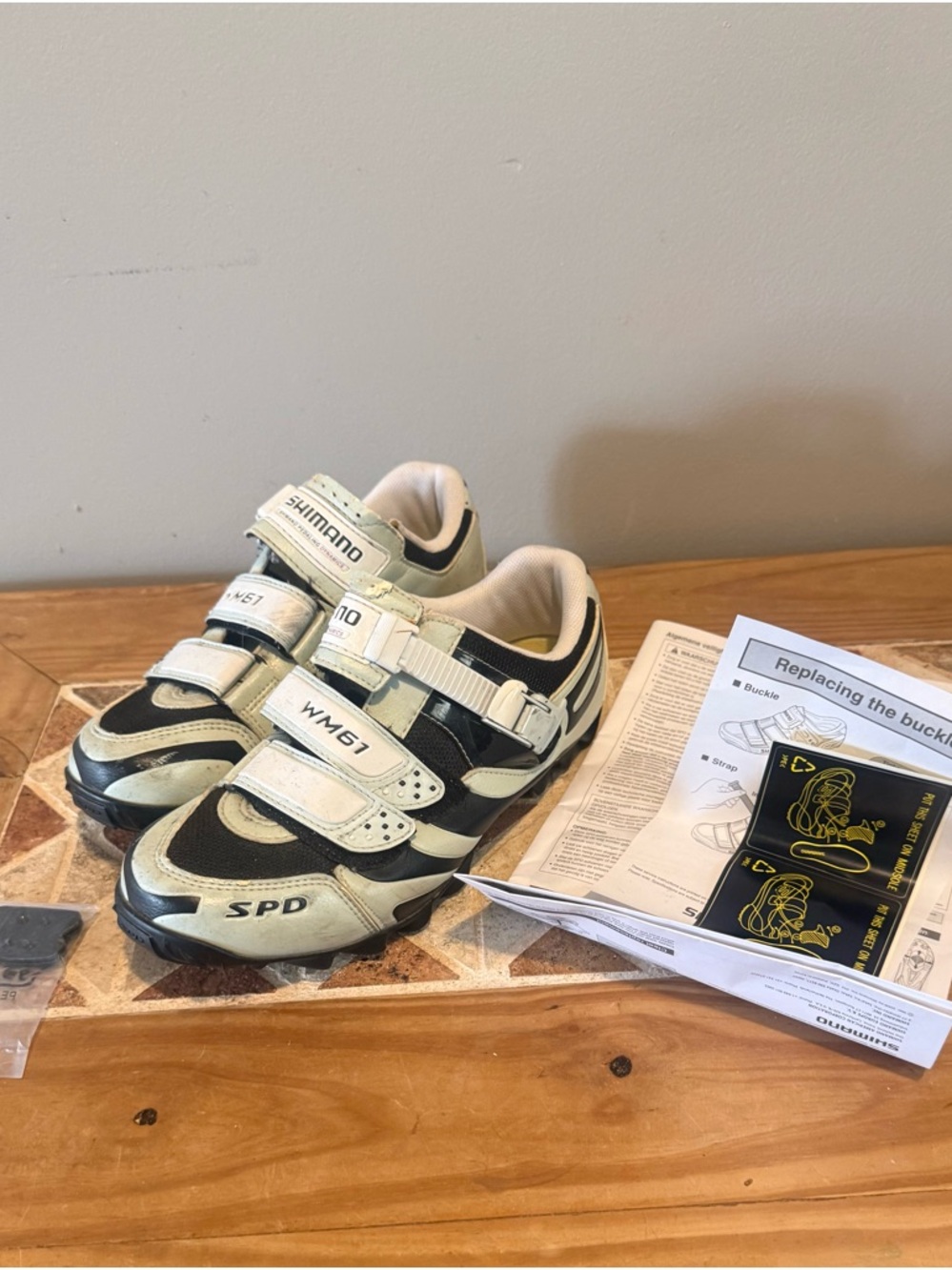 Shimano SPD Cycling Shoes EU 40 US 7.5, CM 25.2 SH-WM61 Spinning Shoes No Cleats